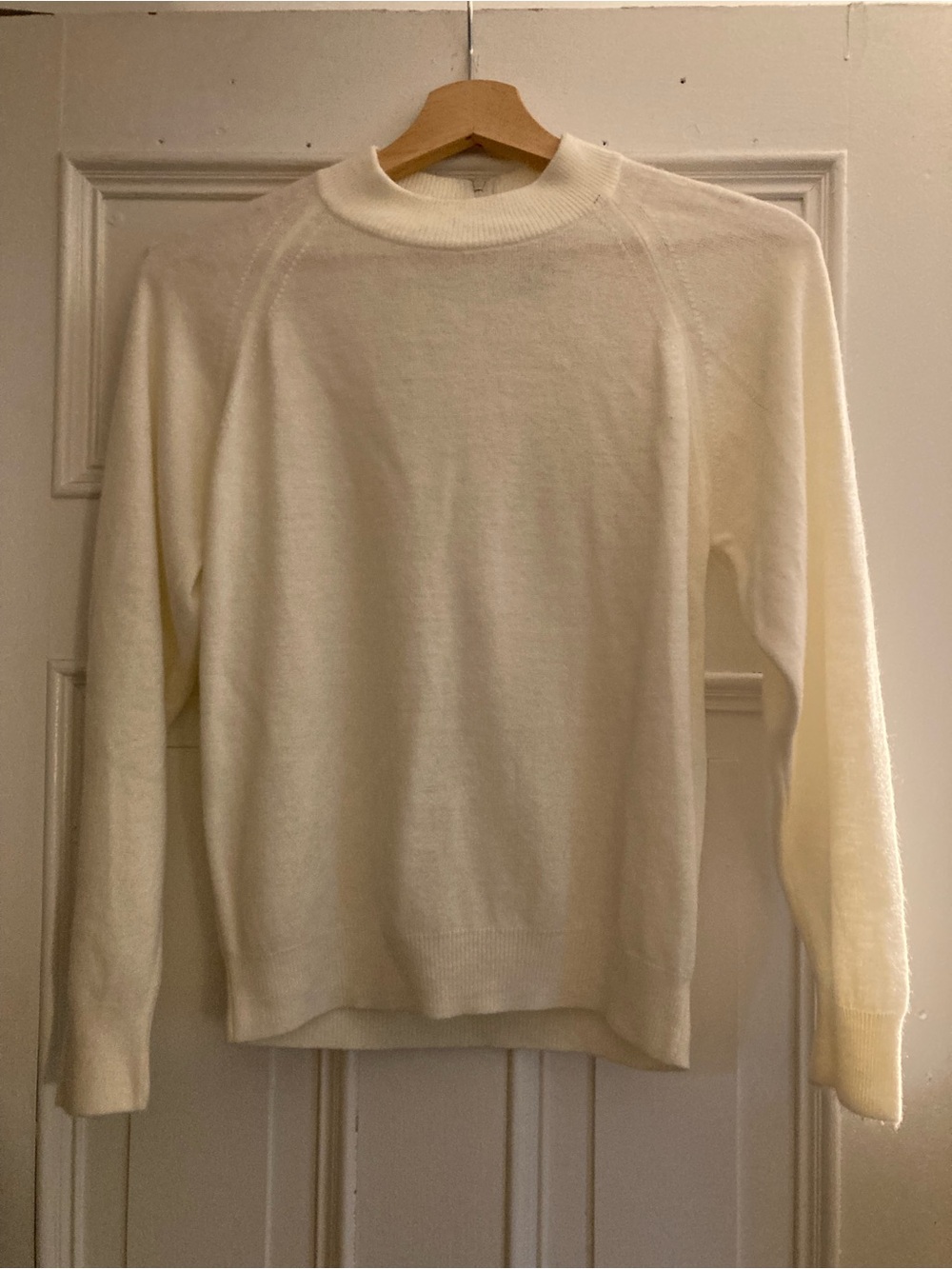 Vintage mock neck sweater s cream or off white